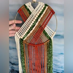 Macrame wall hanging / dream catcher